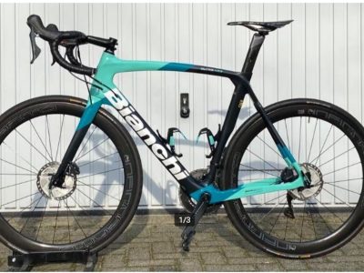 BIANCHI OLTRE XR3 ULTEGRA DISC 2023